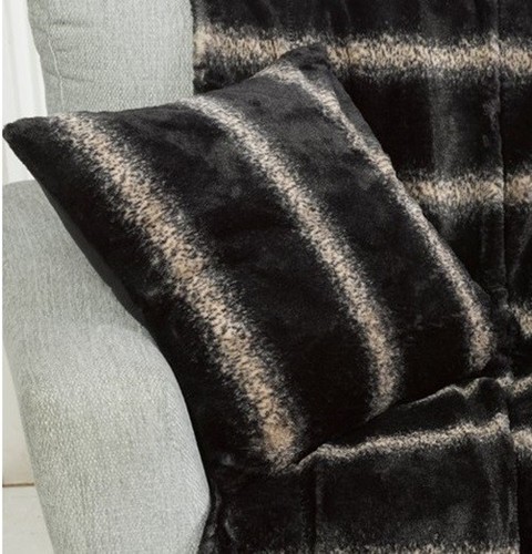 Faux fur cushion cover - cover, x